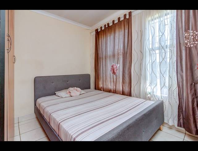 3 BEDROOM FREEHOLD TO LET IN COSMO CITY